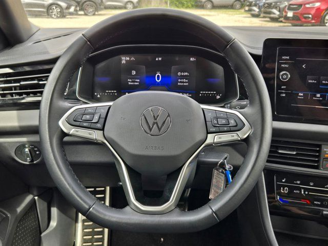 Thumbnail: 2025 Volkswagen Jetta - 22