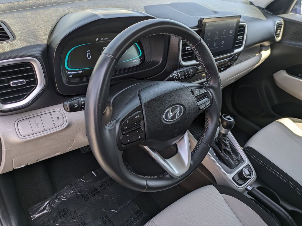 Thumbnail: 2025 Hyundai Venue - 18