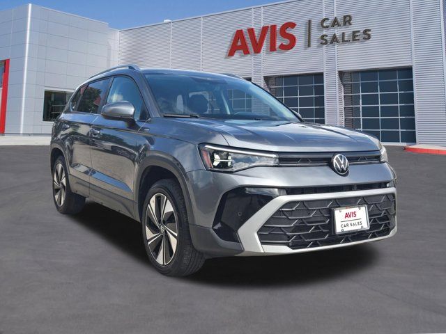 Thumbnail: 2025 Volkswagen Taos - 3