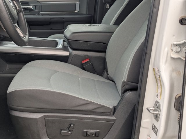 Thumbnail: 2023 RAM 1500 Classic - 24