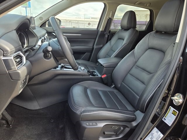 Thumbnail: 2025 Mazda CX-5 - 23