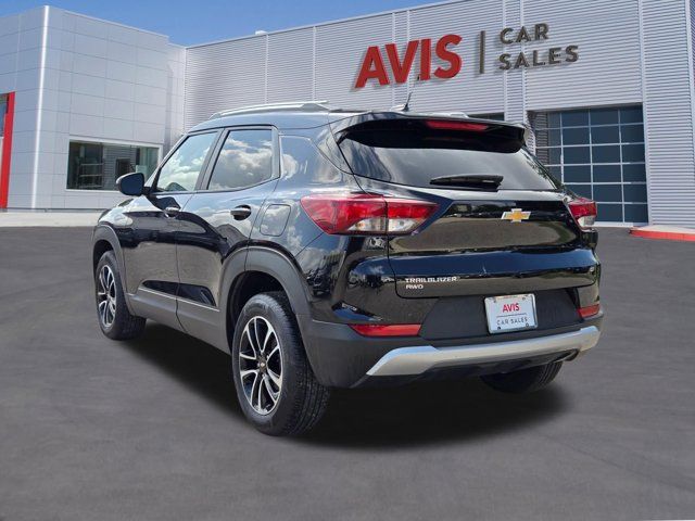 Thumbnail: 2025 Chevrolet TrailBlazer - 10