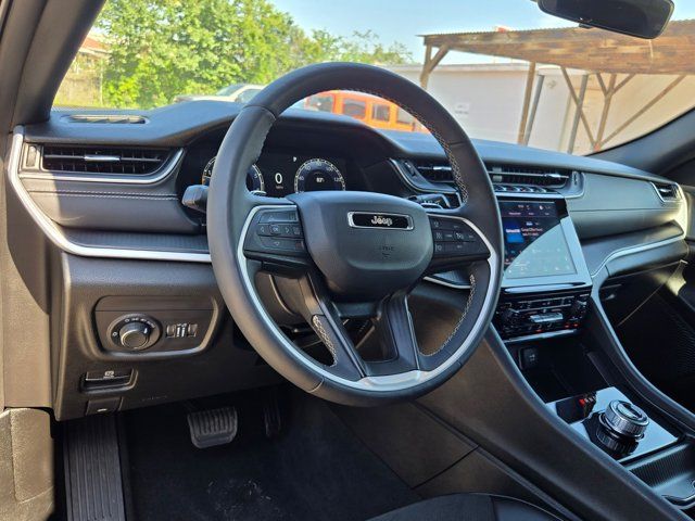 Thumbnail: 2025 Jeep Grand Cherokee - 15
