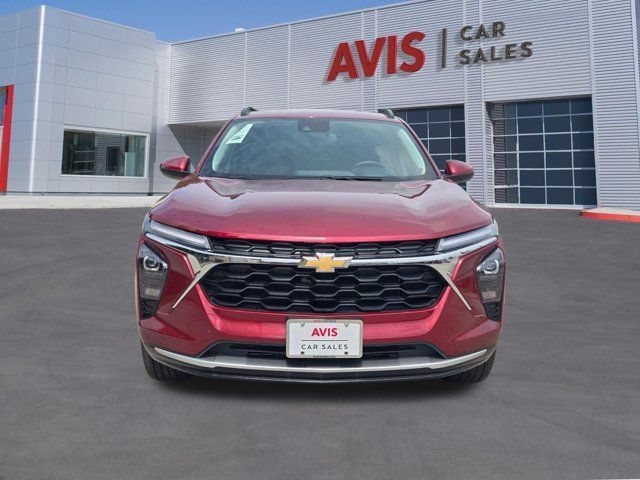 Thumbnail: 2025 Chevrolet Trax - 2