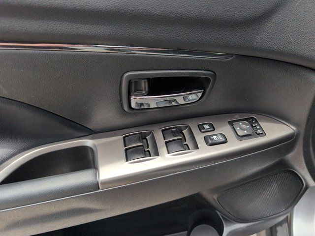 Thumbnail: 2025 Mitsubishi Outlander Sport - 13