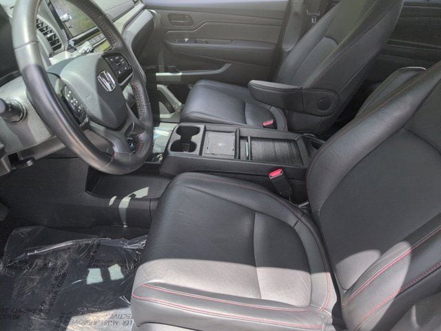 Thumbnail: 2025 Honda Odyssey - 23