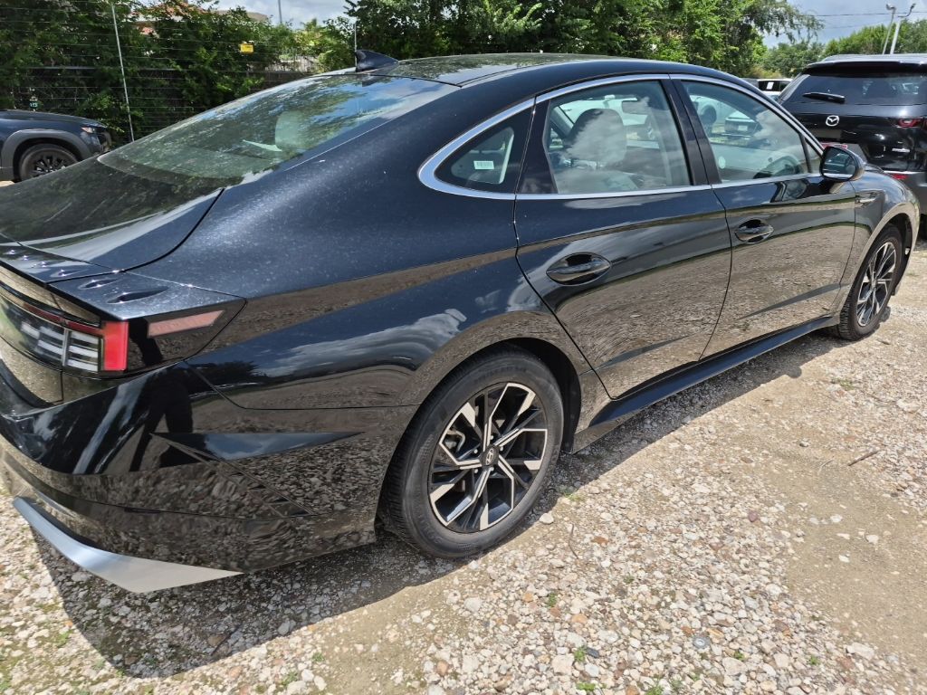 Thumbnail: 2025 Hyundai Sonata - 3