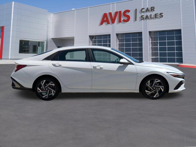 Thumbnail: 2025 Hyundai Elantra - 5
