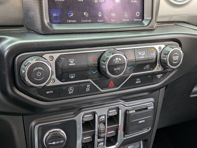 2023 Jeep Wrangler 4-Door Sahara - Photo 17