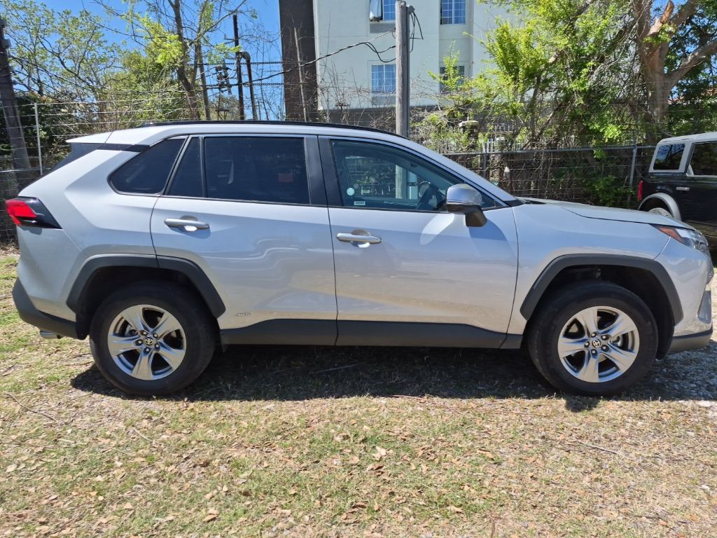 Thumbnail: 2025 Toyota RAV4 - 3