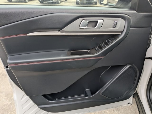 Thumbnail: 2025 Ford Explorer - 11