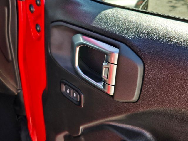 Thumbnail: 2025 Jeep Wrangler - 28