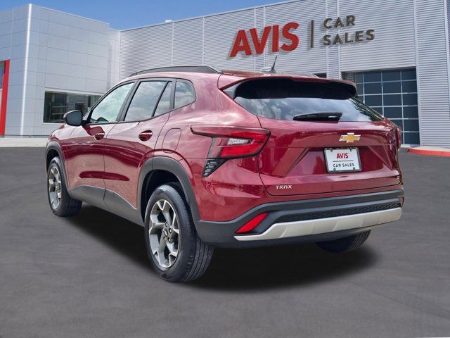 Thumbnail: 2025 Chevrolet Trax - 10