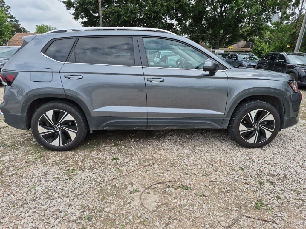 Thumbnail: 2025 Volkswagen Taos - 5