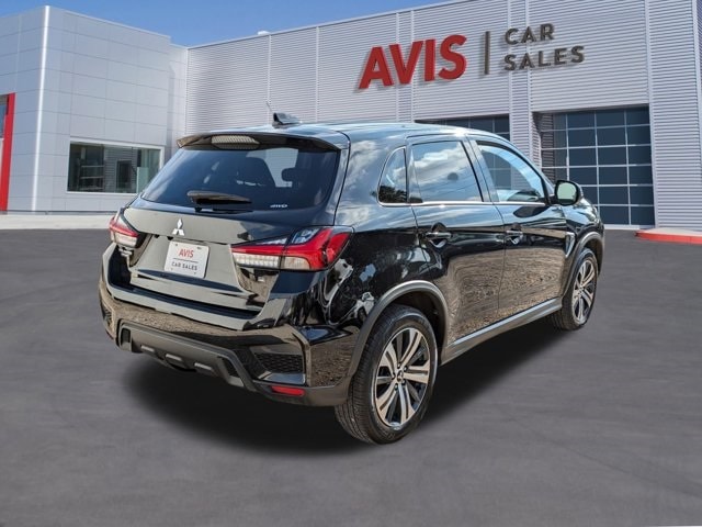 Thumbnail: 2024 Mitsubishi Outlander - 5