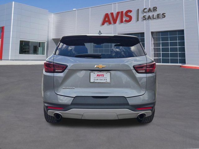 Thumbnail: 2025 Chevrolet Blazer - 9