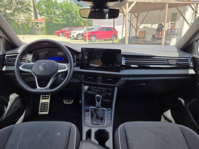 Thumbnail: 2025 Volkswagen Jetta - 24