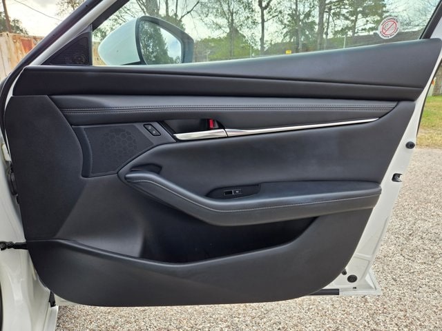 Thumbnail: 2025 Mazda Mazda3 - 27