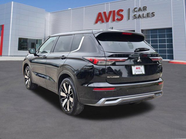 Thumbnail: 2025 Mitsubishi Outlander - 10