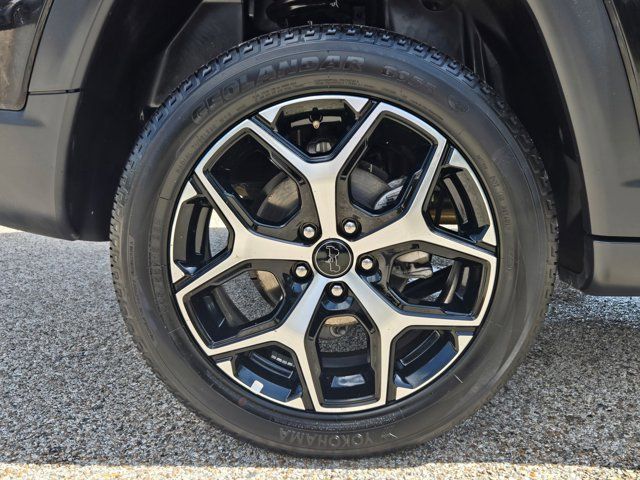 Thumbnail: 2025 Jeep Compass - 32