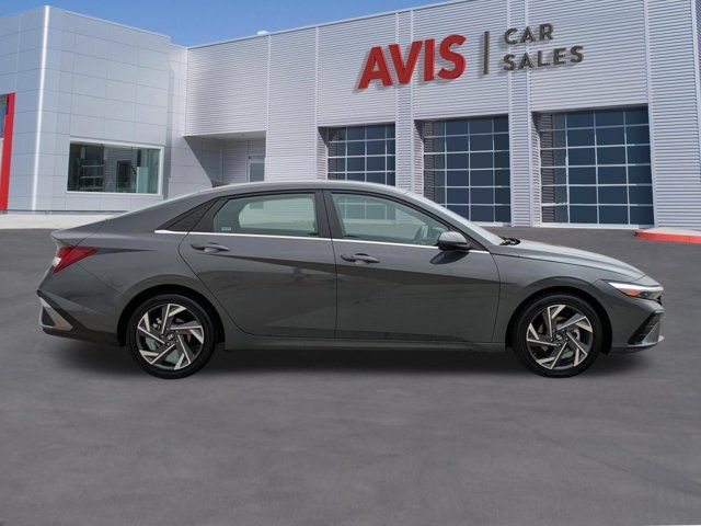 Thumbnail: 2025 Hyundai Elantra - 5