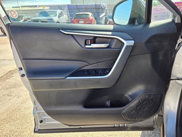 Thumbnail: 2025 Toyota RAV4 - 13