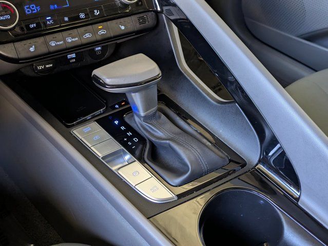 Thumbnail: 2025 Hyundai Elantra - 18