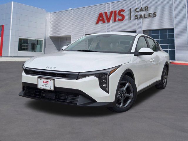 Thumbnail: 2025 Kia K4 - 1