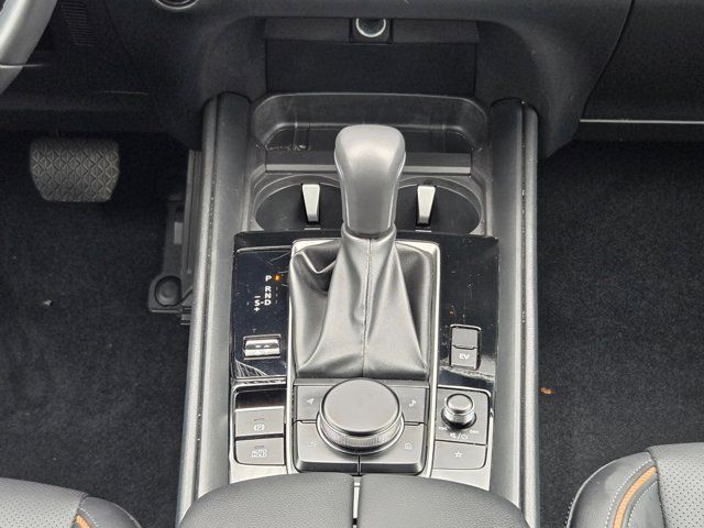 Thumbnail: 2025 Mazda CX-50 - 17