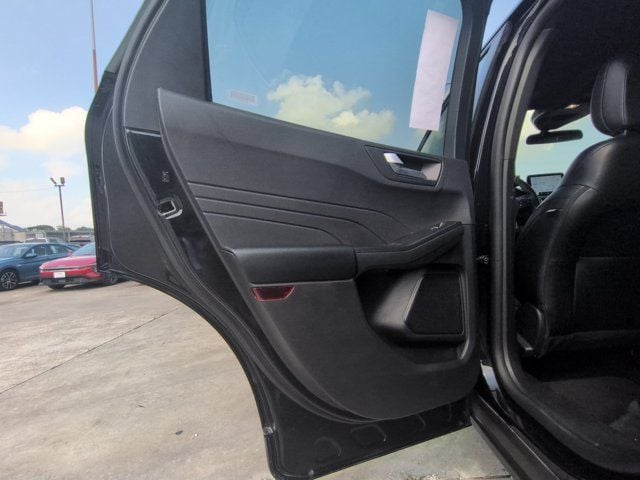 2025 Ford Escape ST-Line - Photo 26