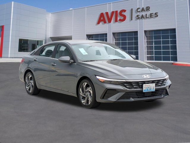 Thumbnail: 2025 Hyundai Elantra - 3