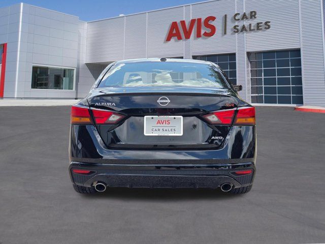 Thumbnail: 2025 Nissan Altima - 9