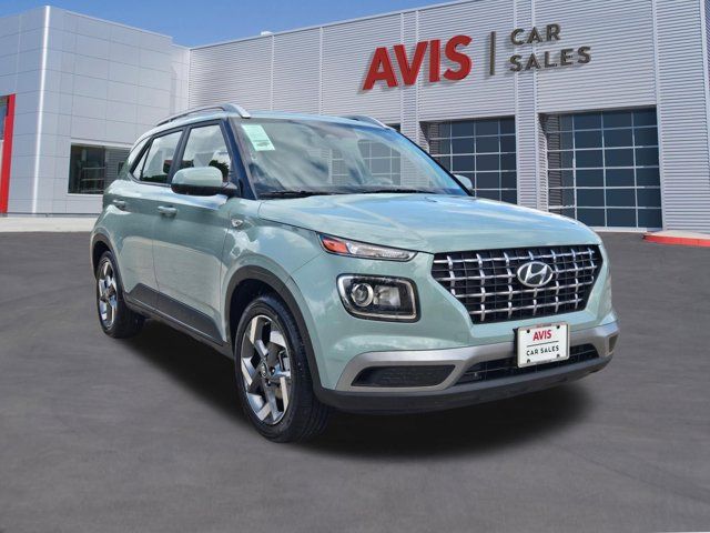 Thumbnail: 2025 Hyundai Venue - 3