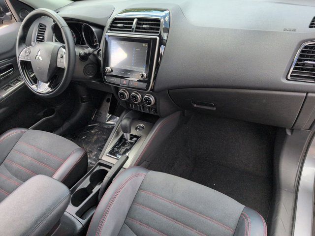 Thumbnail: 2025 Mitsubishi Outlander Sport - 31