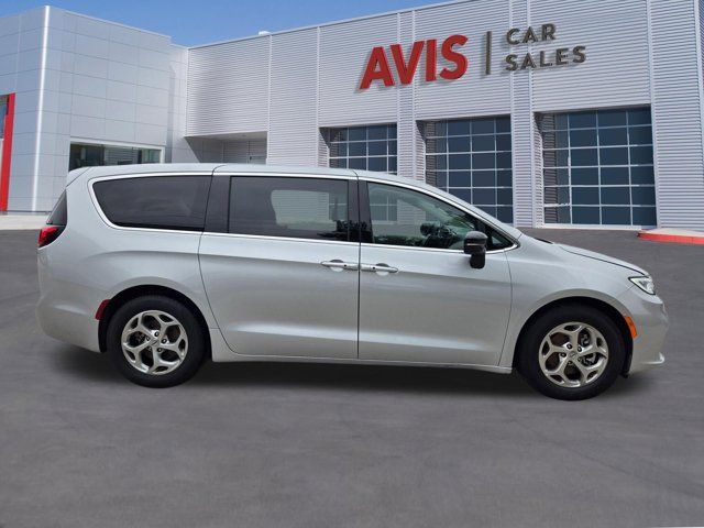 Thumbnail: 2024 Chrysler Pacifica - 5