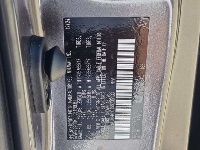 Thumbnail: 2025 Toyota Sienna - 33