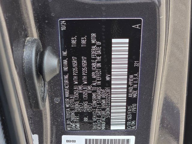 Thumbnail: 2025 Toyota Sienna - 28