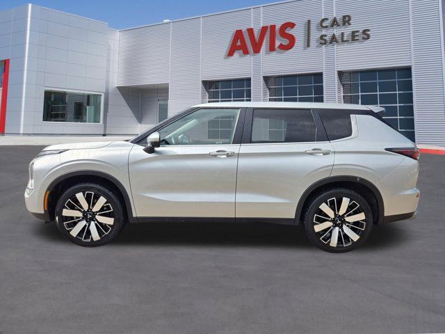 Thumbnail: 2025 Mitsubishi Outlander - 11