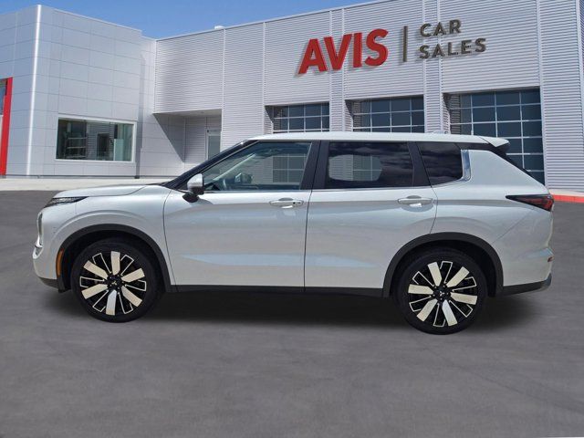 Thumbnail: 2025 Mitsubishi Outlander - 11