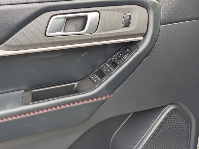 Thumbnail: 2025 Ford Explorer - 13