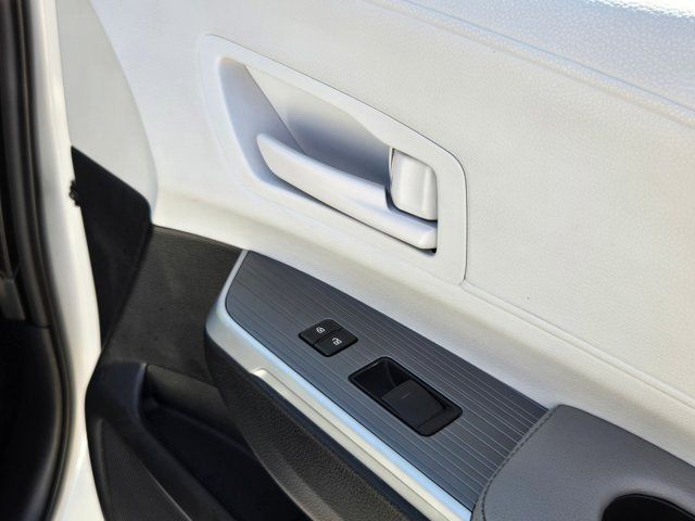 Thumbnail: 2025 Toyota Sienna - 28