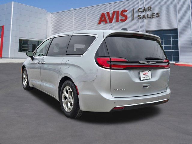 Thumbnail: 2024 Chrysler Pacifica - 10