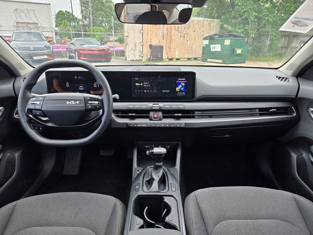 Thumbnail: 2025 Kia K4 - 24