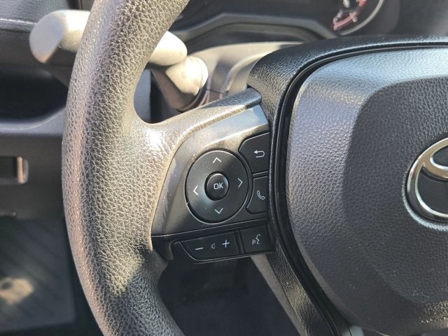 Thumbnail: 2025 Toyota RAV4 - 16