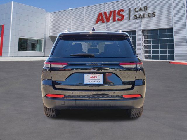 Thumbnail: 2025 Jeep Grand Cherokee - 9