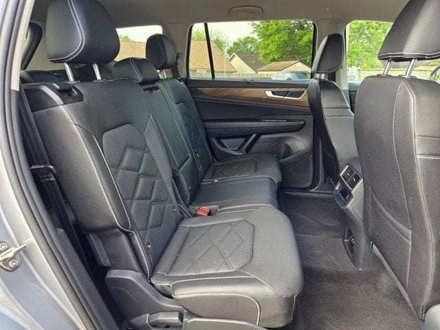 Thumbnail: 2025 Volkswagen Atlas - 26