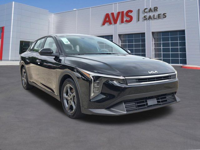 Thumbnail: 2025 Kia K4 - 3