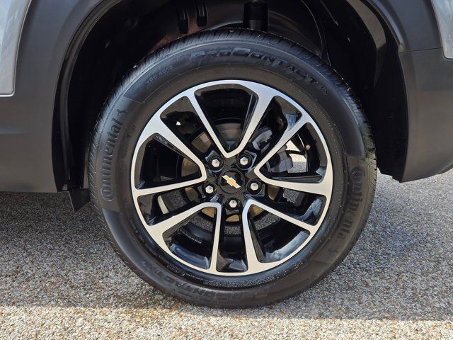 Thumbnail: 2025 Chevrolet TrailBlazer - 32