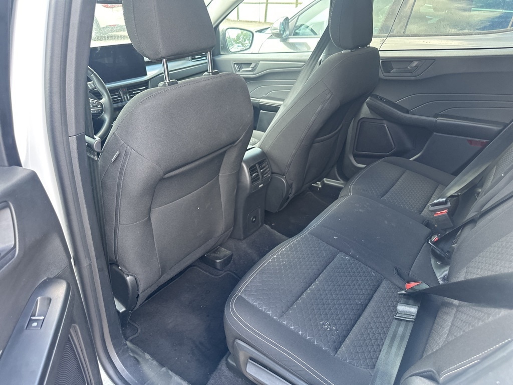 Thumbnail: 2023 Ford Escape - 7