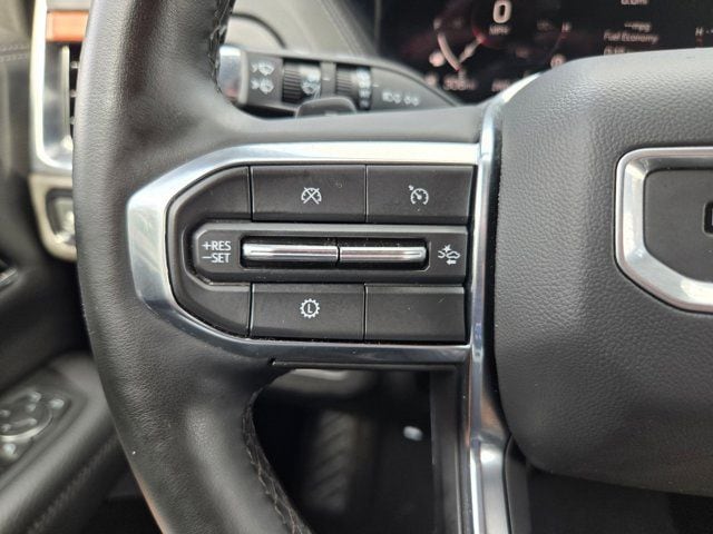 Thumbnail: 2025 GMC Yukon XL - 19